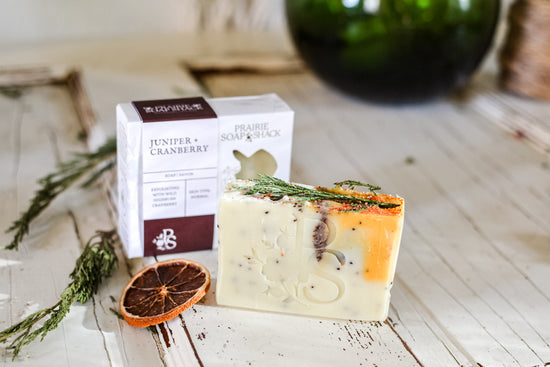 Juniper & Cranberry Soap with Orange and Cranberry Seeds