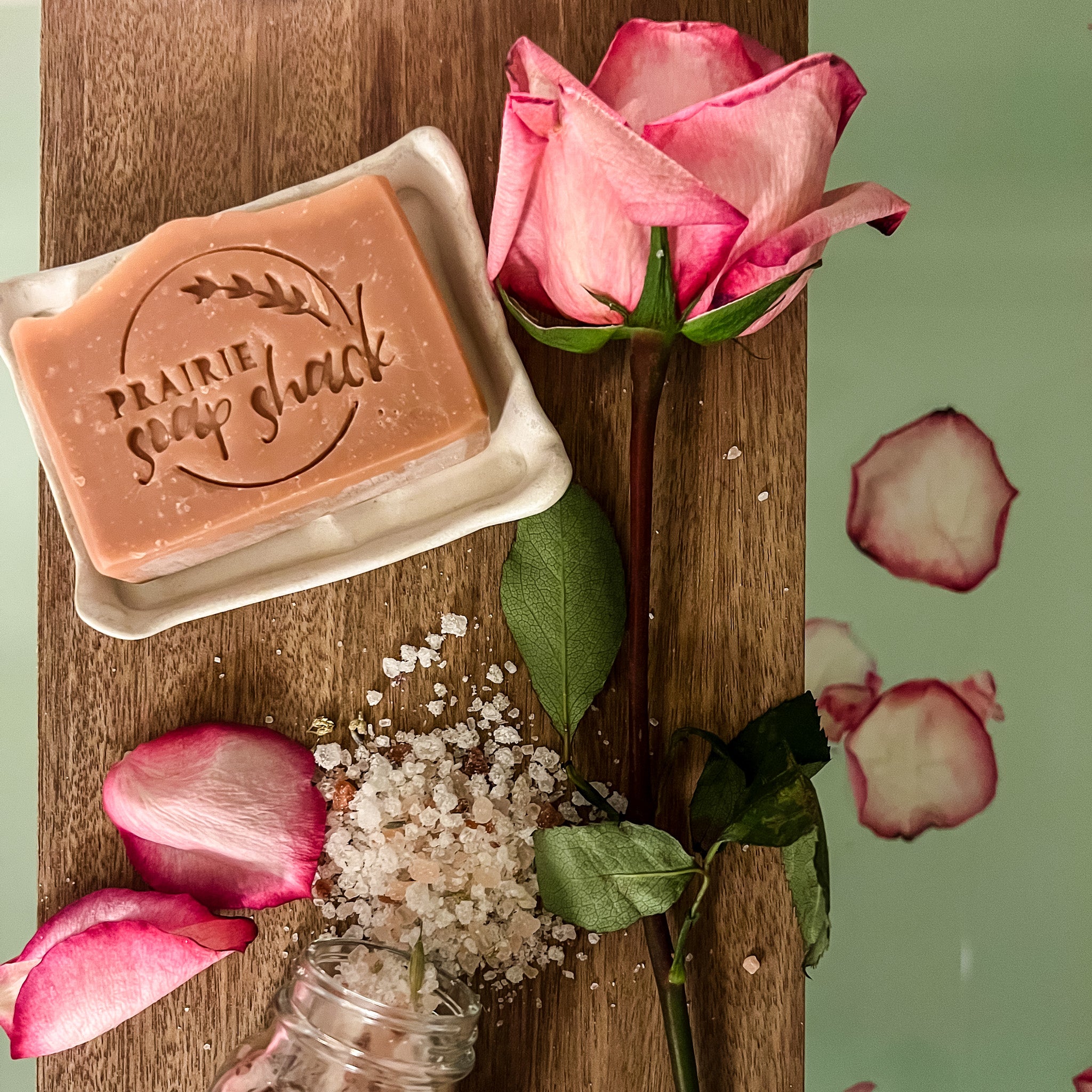 Top 3 Ways to Use Rose Petals